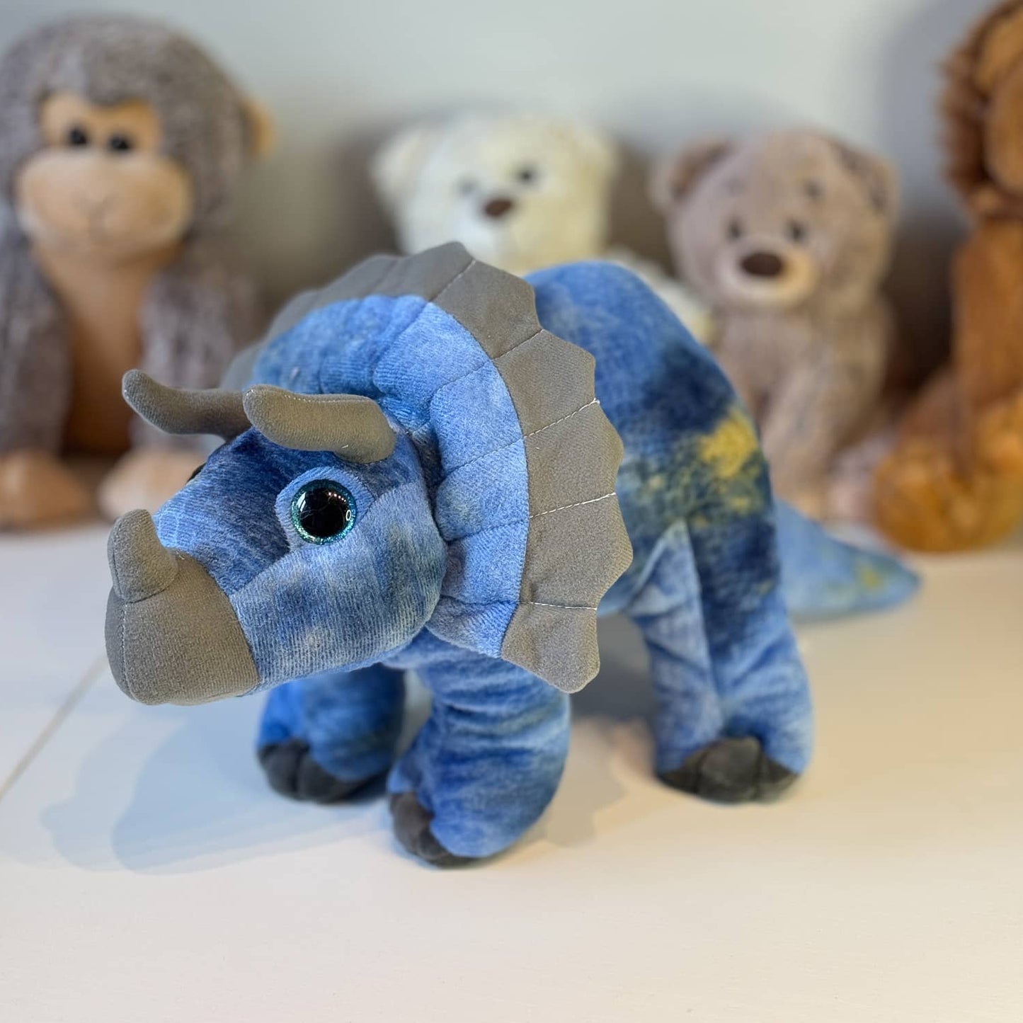 Peluche dinosaure tricératops 40cm à créer pour enfants